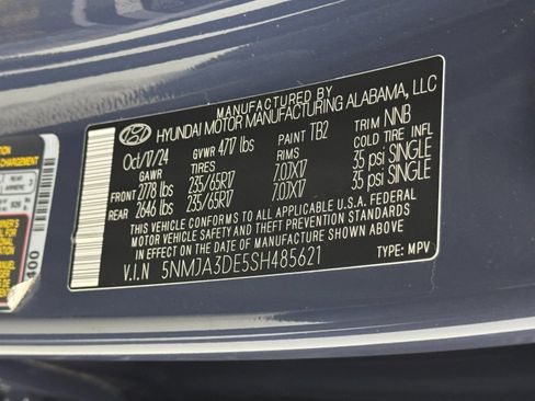 Used 2025 Hyundai Tucson SE image 43