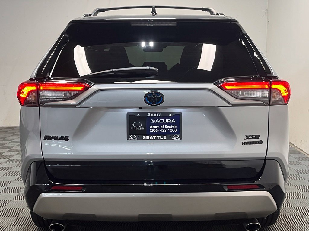 Used 2024 Toyota RAV4 XSE w/ Advanced Technology Package AWD/4WD image 21