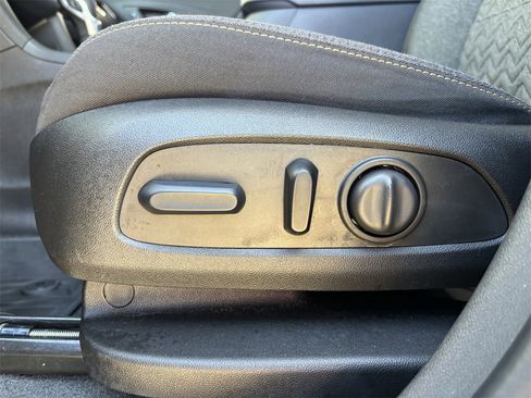 Certified 2024 Chevrolet Equinox LT w/ LPO, Floor Liner Package image 22