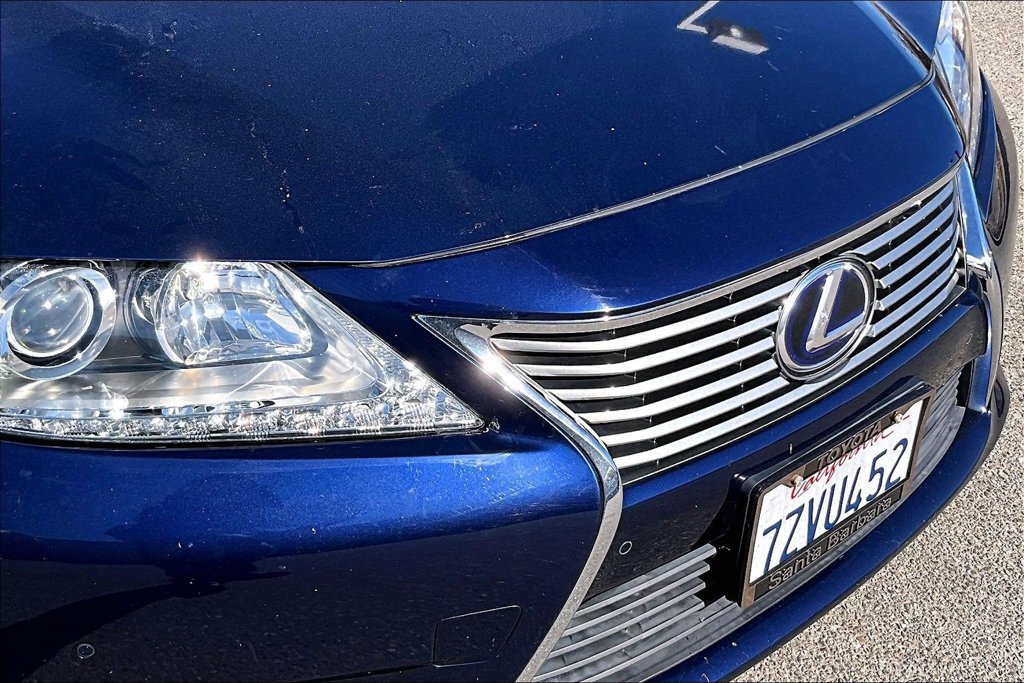 Used 2015 Lexus ES 300h w/ Navigation System Package FWD image 33