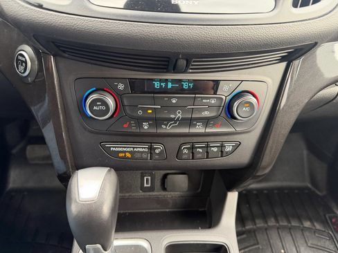 Used 2017 Ford Escape Titanium w/ Equipment Group 301A image 15