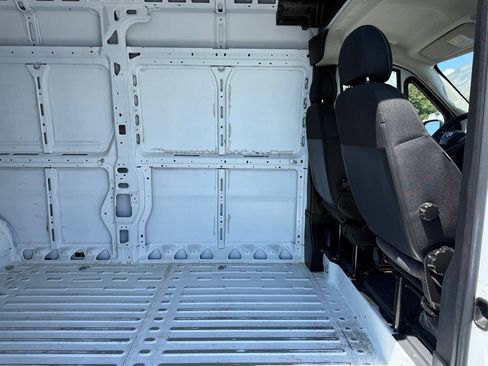 Used 2023 RAM ProMaster 3500 FWD image 25