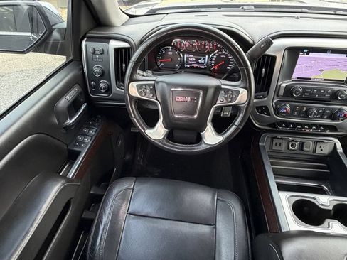 Used 2018 GMC Sierra 1500 SLT AWD/4WD image 14