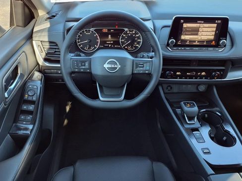 New 2026 Nissan Rogue Dark Armor image 11