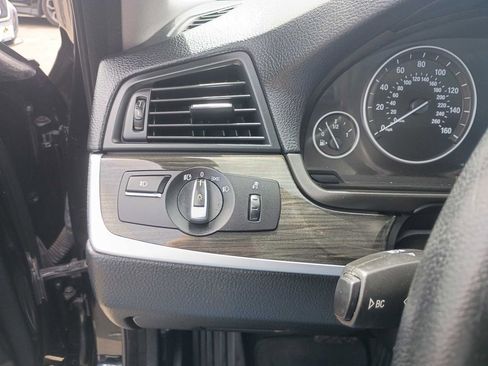 Used 2013 BMW 528i Sedan RWD image 10