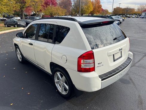 Used 2007 Jeep Compass Limited w/ Driver Convenience Group image 16