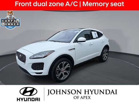 Used 2020 Jaguar E-PACE SE image 4