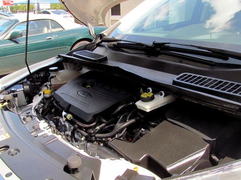 Used 2018 Ford Escape SEL w/ Ford Safe & Smart Package image 36