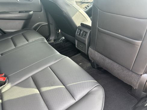 Certified 2023 Nissan Rogue SV w/ SV Premium B Package FWD image 17