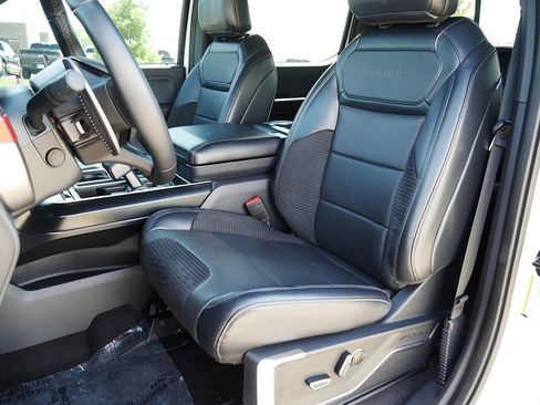Used 2023 Ford F150 Raptor AWD/4WD image 15
