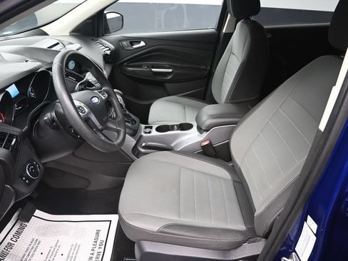 Used 2016 Ford Escape SE w/ Equipment Group 201A FWD image 13