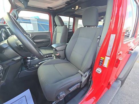 Used 2021 Jeep Wrangler Unlimited Sport AWD/4WD image 36