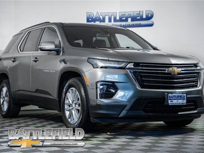 Used 2022 Chevrolet Traverse LT