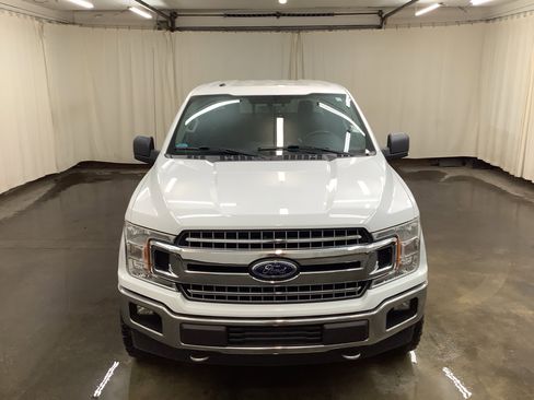 Used 2018 Ford F150 XLT w/ Equipment Group 302A Luxury AWD/4WD image 3