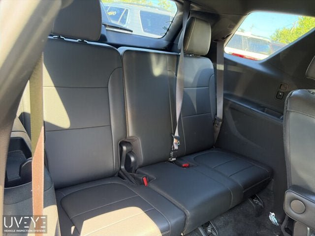 Used 2023 Chevrolet Traverse LT AWD/4WD image 22