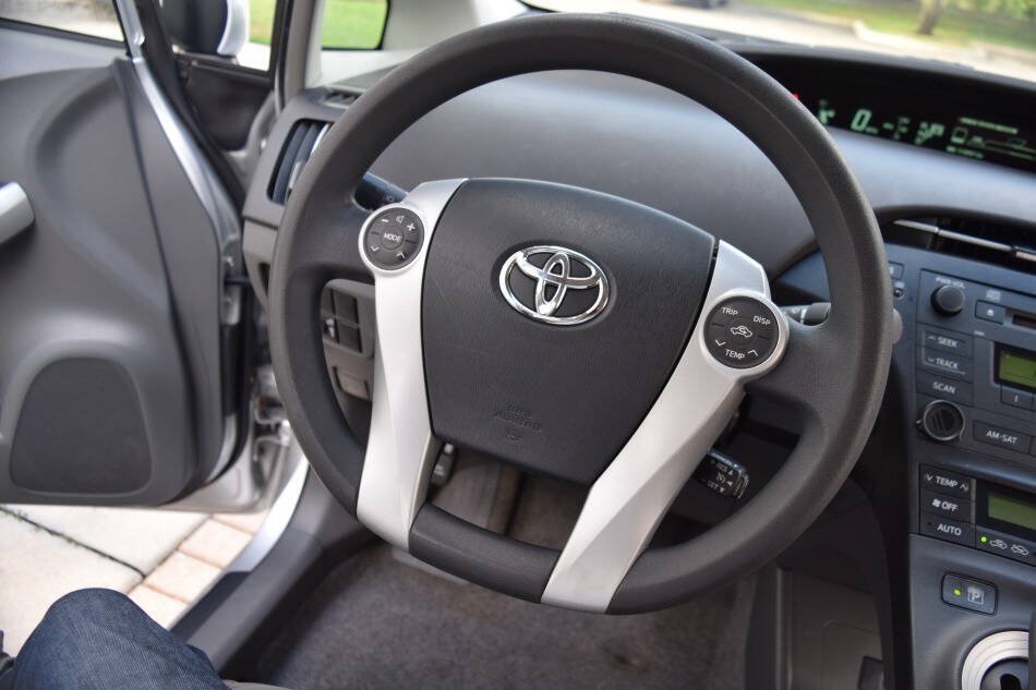 Used 2010 Toyota Prius Two w/ Preferred Accessory Pkg FWD image 60