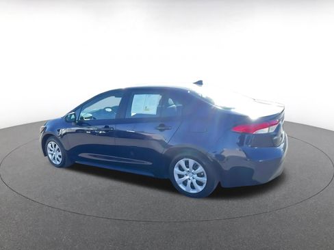 Used 2025 Toyota Corolla LE image 10