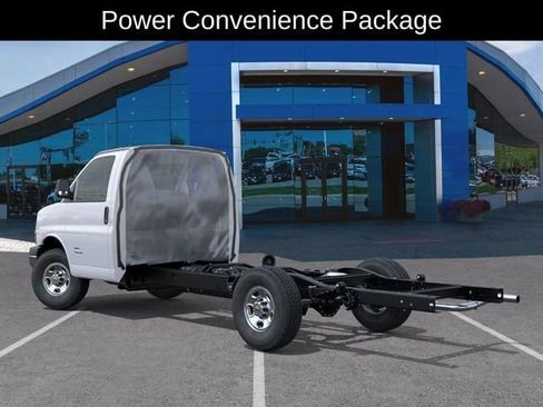 New 2026 Chevrolet Express 3500 w/ Power Convenience Package RWD image 4