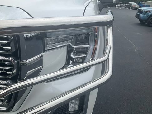 Used 2020 GMC Sierra 1500 Denali w/ Denali Ultimate Package AWD/4WD image 9