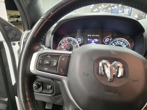 Used 2024 RAM 3500 Big Horn image 23