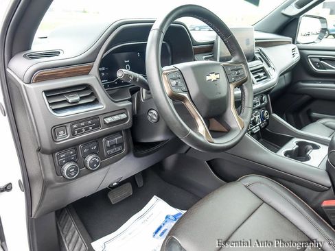 Certified 2024 Chevrolet Tahoe High Country AWD/4WD image 16