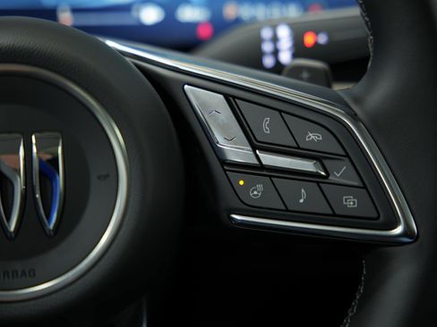 New 2025 Buick Envision Preferred image 37