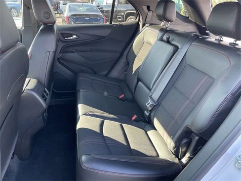 Used 2022 Chevrolet Equinox RS w/ LPO, Floor Liner Package image 21