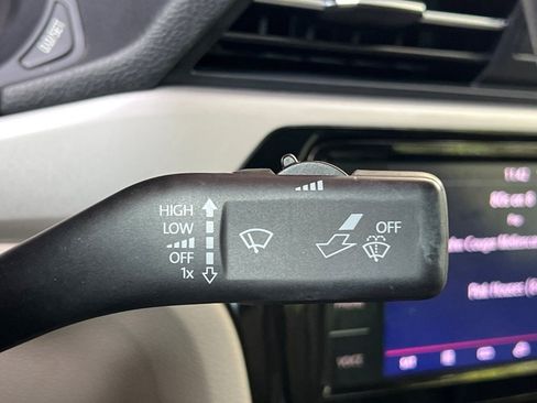 Used 2022 Volkswagen Passat 2.0T SE image 33