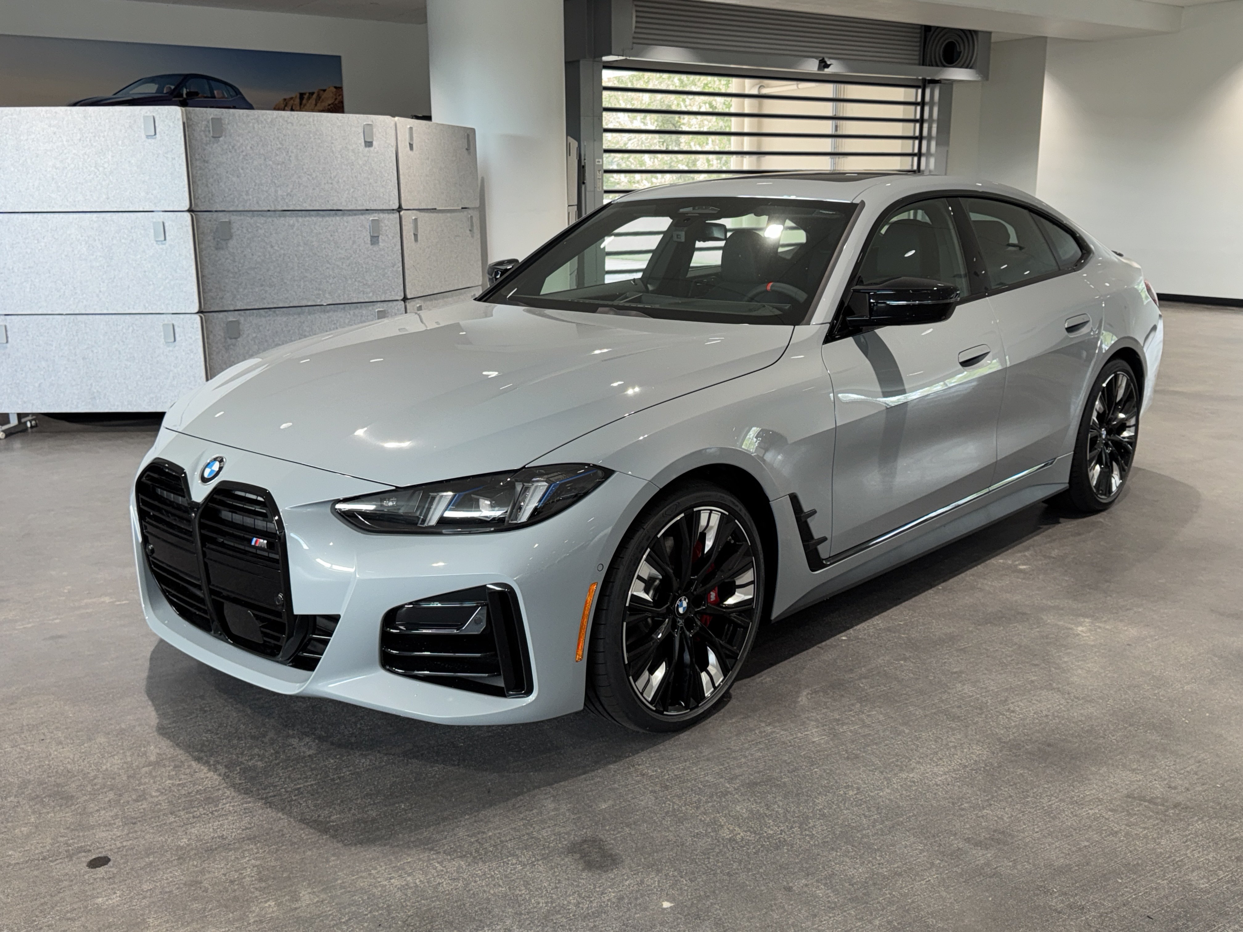 New 2026 BMW M440i w/ Premium Package RWD image 3