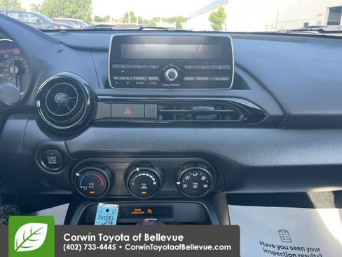 Used 2016 MAZDA MX-5 Miata Sport RWD image 12