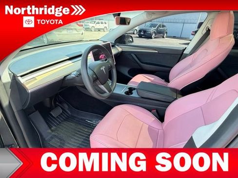 Used 2024 Tesla Model Y Long Range AWD/4WD image 5
