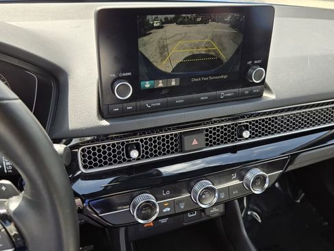 Used 2023 Honda Civic Sport image 21