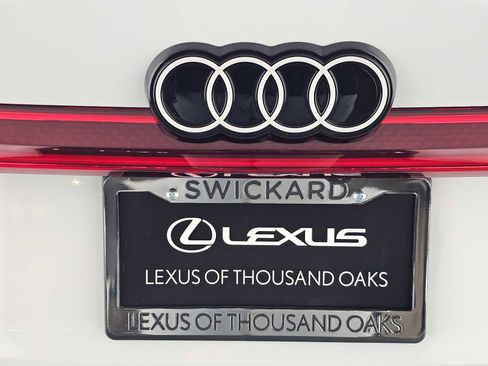 Used 2025 Audi A6 e-tron Premium Plus w/ Premium Plus RWD image 13