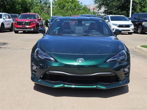 Used 2020 Toyota 86 image 3