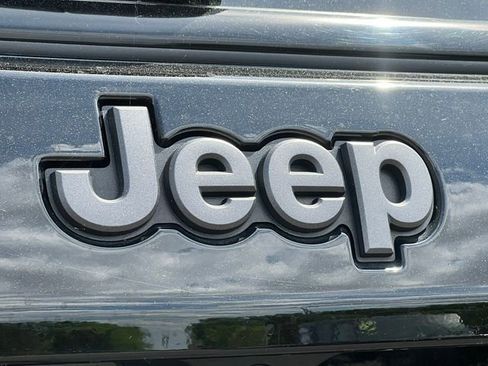 Used 2024 Jeep Compass Trailhawk w/ Trailhawk Elite Group AWD/4WD image 53