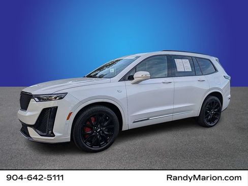 Certified 2025 Cadillac XT6 Sport w/ Platinum Package AWD/4WD image 1