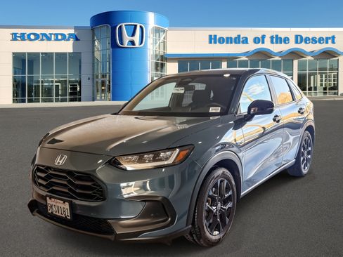 Used 2024 Honda HR-V Sport image 2