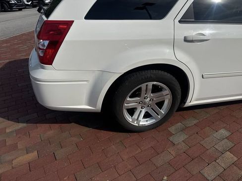 Used 2007 Dodge Magnum R/T w/ Convenience Group II RWD image 15