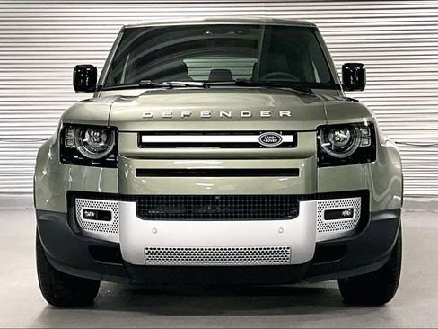 New 2025 Land Rover Defender 110 S image 2