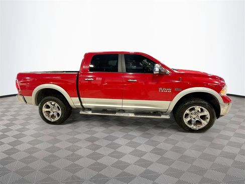 Used 2016 RAM 1500 Laramie image 5