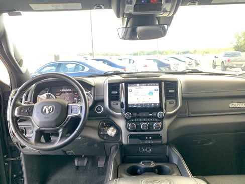 Used 2024 RAM 1500 Laramie image 16