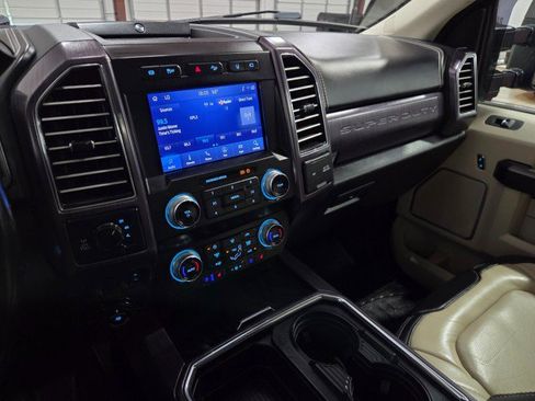 Used 2020 Ford F250 Limited image 47