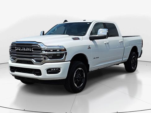 Used 2025 RAM 2500 Laramie AWD/4WD image 8