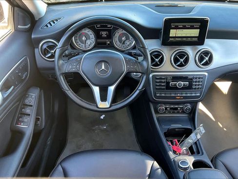 Used 2015 Mercedes-Benz GLA 250 4MATIC image 6
