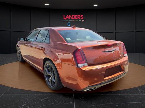 Used 2021 Chrysler 300 S RWD image 2