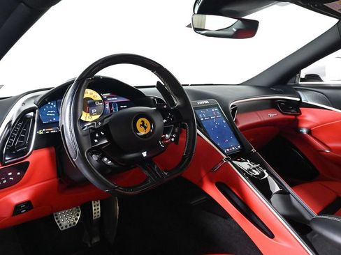 Used 2023 Ferrari Roma RWD image 3