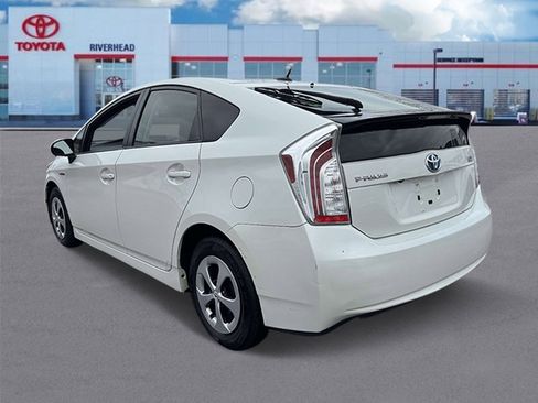 Used 2014 Toyota Prius Four image 5