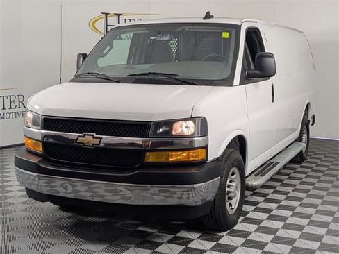 Used 2024 Chevrolet Express 2500 w/ Driver Convenience Package image 4