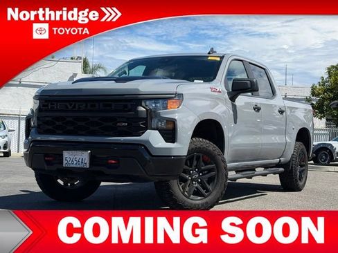 Used 2024 Chevrolet Silverado 1500 Custom Trail Boss AWD/4WD image 3