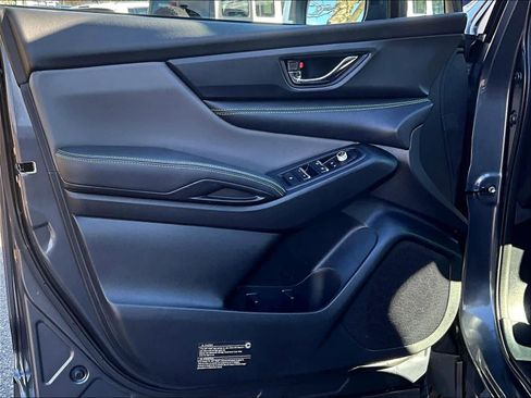 Used 2023 Subaru Ascent Onyx Edition image 9